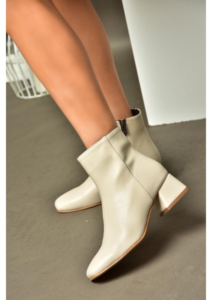 R654012409 Bej Kalın Topuklu Kadın Bot fiyatları
