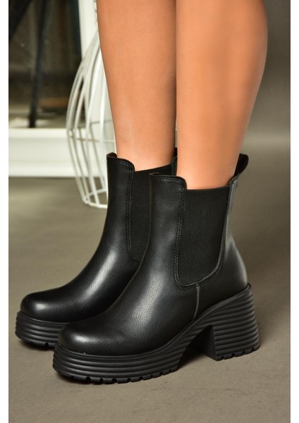 R996020009 Siyah Kalın Topuklu Kadın Bot fiyatları