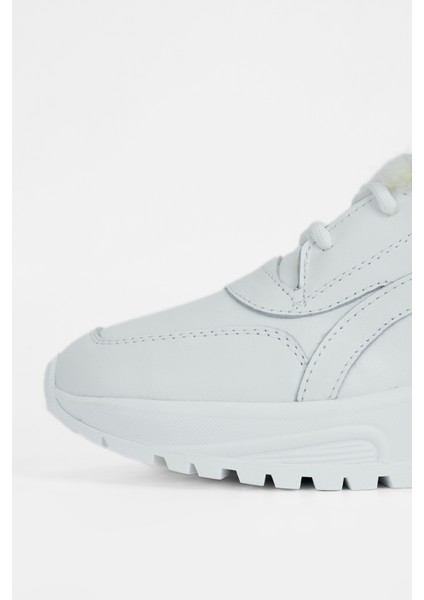 Kadın Beyaz Deri Sneakers & Spor Ayakkabı 775 1745 Bn Ayk Sk23/24 fırsatları