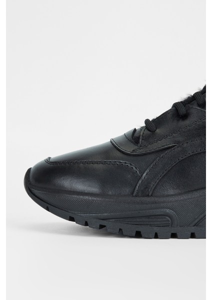 Kadın Siyah Deri Sneakers & Spor Ayakkabı 775 1745 Bn Ayk Sk23/24 fırsatları