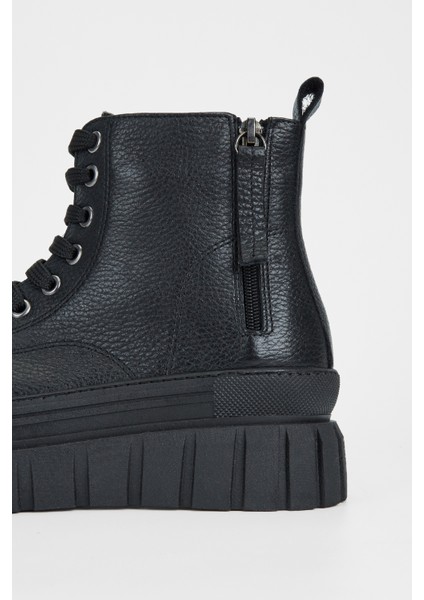 Kadın Siyah Floter Deri Casual Bot 775 40468 Bn Bot SK23/24 indirimleri