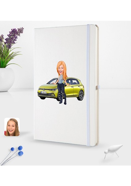 Kişiye Özel Plakalı Kadın Volkswagen Golf Karikatürlü Beyaz Termo Deri Defter 16X24CM Model 2