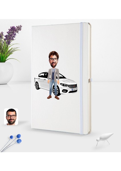 Kişiye Özel Plakalı Erkek Fiat Egea Karikatürlü Beyaz Termo Deri Defter 16X24CM Model 1