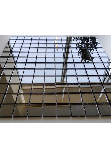 Mutfak Tezgah Arası ve Iç Dekorasyon için Kristal Cam Mozaik. Ayna ölçüsü: 23x23x4 mm. File ölçüsü: 30x30 cm. ( 1 Koli = 1 m2 Fiyatıdır )