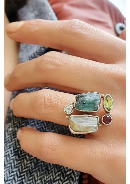 Sitrin Kök Zümrüt Granat ve Peridot Taş Detaylı 925AYAR Gümüş Tasarım Doğal Taş Yüzük modelleri