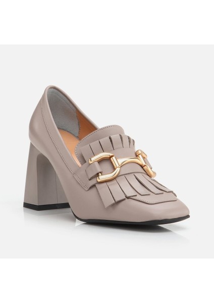 01AYH274810A450 Hakiki Deri Vizon Kadın Kalın Topuk fiyatları