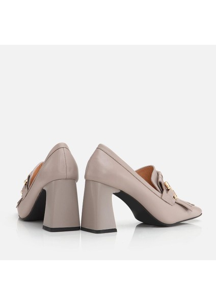 01AYH274810A450 Hakiki Deri Vizon Kadın Kalın Topuk modelleri