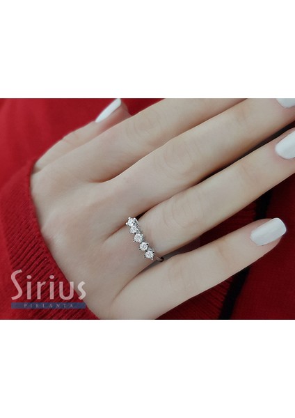 E Renk 0,41 Karat Pırlanta 5 Taş Yüzük 0404R0372 fırsatları