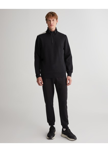 Erkek Siyah Regular Fit Yarım Fermuarlı Logolu Sweatshirt 2523343T.5