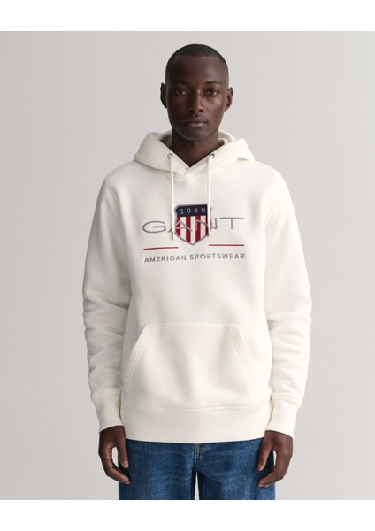 Erkek Krem Regular Fit Kapüşonlu Logolu Sweatshirt 2047082.113