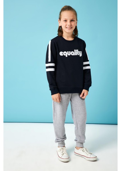 Equality Nakış Detaylı Erkek Çocuk Sweatshirt Lacivert