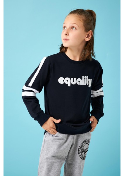 Equality Nakış Detaylı Erkek Çocuk Sweatshirt Lacivert