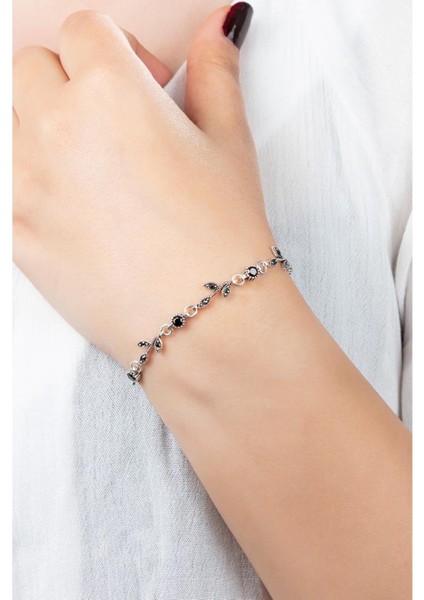 Kadın Gümüş Bileklik Oniks Taşlı Markazit Kadın Bilekliği 925 Ayar BLK-307