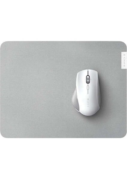 Pro Glide Gaming Medium Mouse Pad RZ02-03331500-R3M1