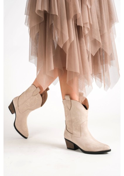 Bertha Yeni Sezon Bej Süet Kovboy Bot modelleri