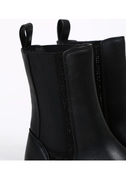 Yandan Lastikli Kaymaz Taban Taş Detaylı Siyah Kadın Bot fırsatları