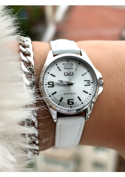 Marka Beyaz Deri Kordon Kadın Kol Saati+Bileklik