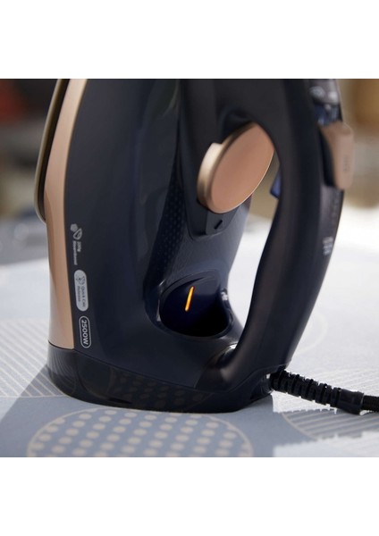 Azur 3000 Watt Steamglide Elite Tabanlı 250 G Şokla Lüks Buharlı Ütü indirimleri