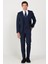 Slim Fit Dar Kesim Kırlangıç Yaka Kareli Yünlü Yelekli Takım Elbise 1