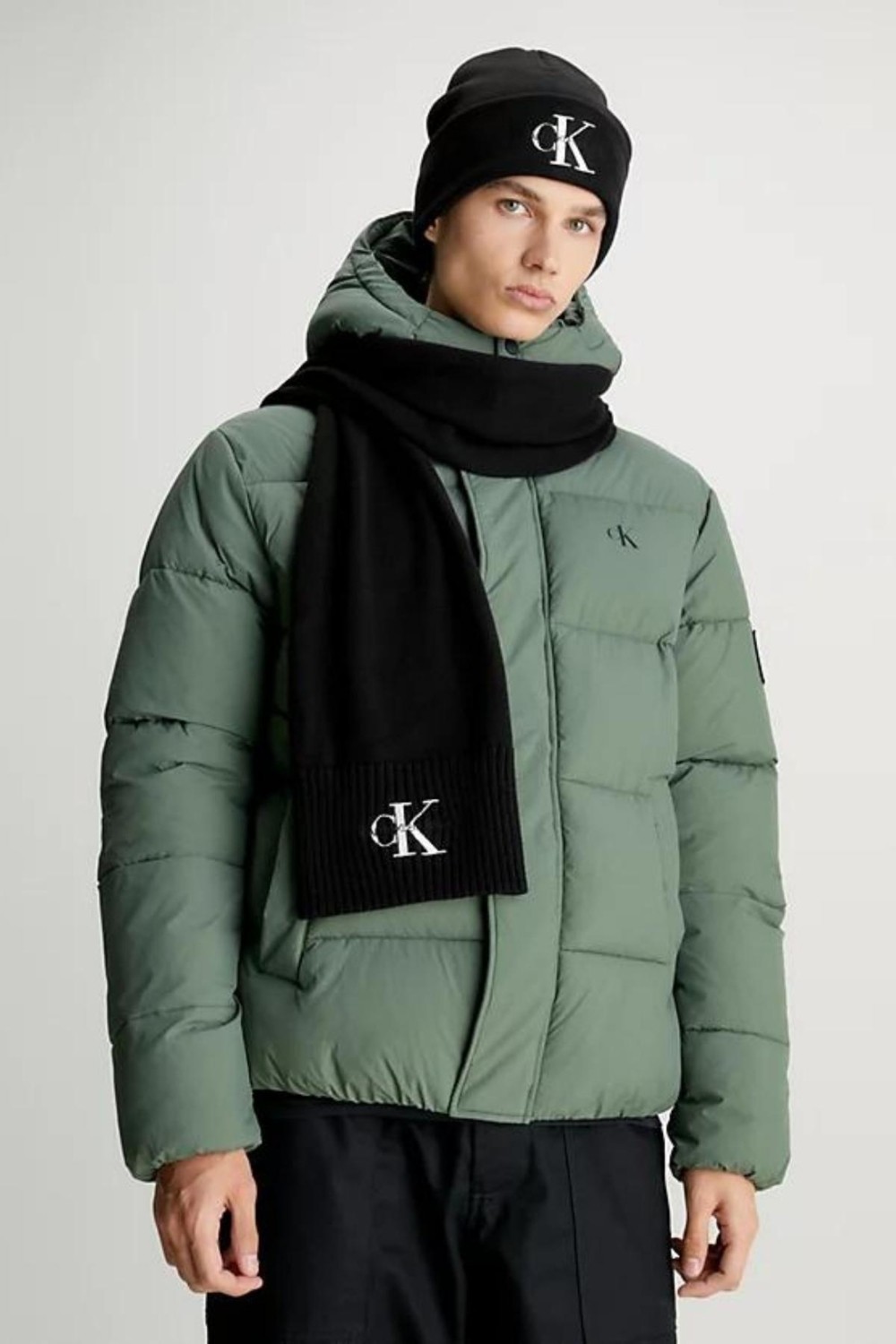 Calvin Klein Gıft Mono Atkı Bere Seti görsel 4