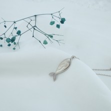Neva Jewelry 925 Ayar Fantastik Beyaz Balık Modelli Gümüş Kolye