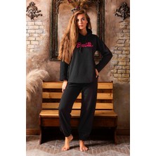 Mevsimlik Kapşonlu Kadın Eşofman Takımımı - Sportif Kadın Giyim