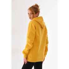 Alinda Kapüşonlu 3 Iplik Şardonlu  Kanguru Cepli Bayan Sweatshirt