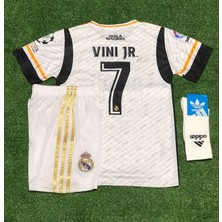 Real Madrid 2023/24 Yeni Sezon Vini Jr Çocuk Forması+Şort+Çorap 3'lü Set