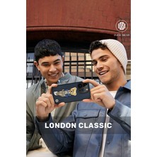 Fogy Iphone 15 Pro (6,1) Uyumlu Zuckbear London Classic Kapak - Chelsea Swish