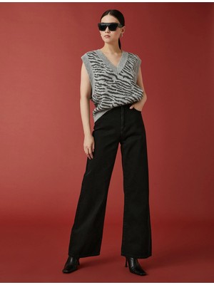 Makras Exclusive Mnr Kadın Solmaz Siyah Likralı Bol Paça Jean Salaş Kot Pantolon