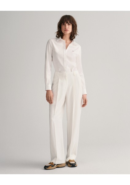 Kadın Beyaz Slim Fit Klasik Yaka Logolu Oxford Gömlek 4300141.110 indirimleri