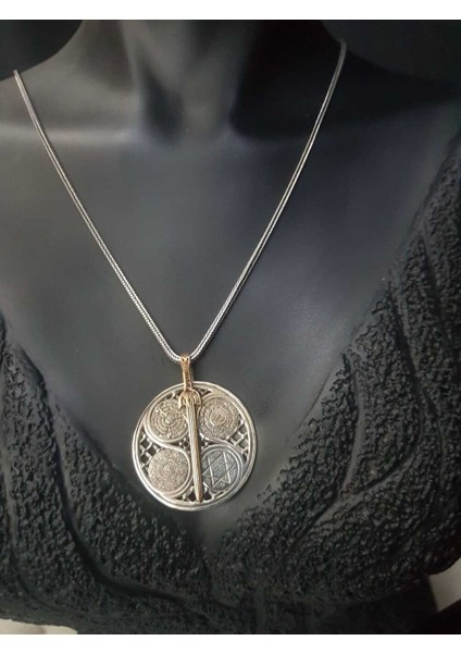 Unisex Kılıç Figürlü V 5 Dua Yazılı Hz.süleyman Mühürlü Gümüş Dönen Madalyon Kolye modelleri