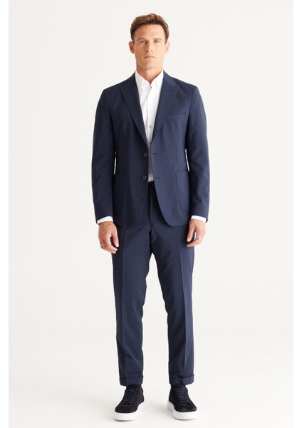 ALTINYILDIZ CLASSICS Erkek Beyaz Slim Fit Dar Kesim Düğmeli Yaka Pamuklu Gabardin Gömlek modelleri