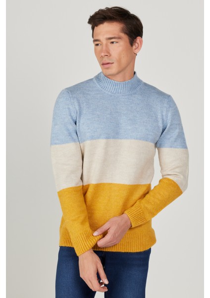 Erkek Mavı-hardal Standart Fit Normal Kesim Yarım Balıkçı Yaka Şardonlu Yumuşak Dokulu Triko Kazak