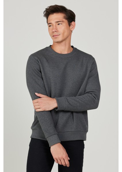 AC&Co / Altınyıldız Classics Erkek Antrasit-melanj Standart Fit Normal Kesim Içi Polarlı 3 Iplik Bisiklet Yaka Sweatshirt