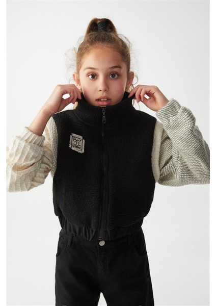 Kız Çocuk Hasır Ceket