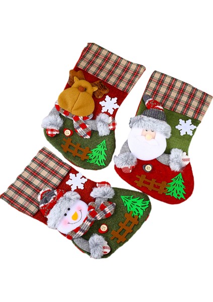 3 Adet Noel Hediye Keseleri-Yaşlı Adamın Noel Çorapları + Kardan Adamın Noel Çorapları + Geyiklerin Noel Çorapları (Yurt Dışından)