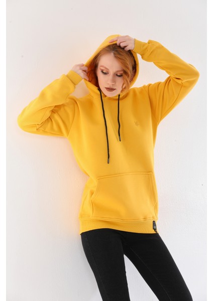 Kapüşonlu 3 Iplik Şardonlu Kanguru Cepli Bayan Sweatshirt