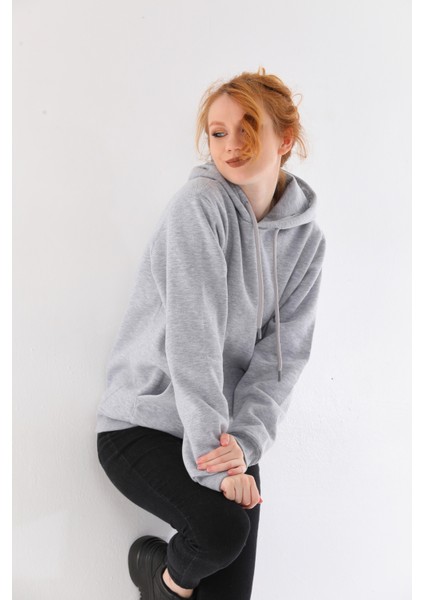 Kapüşonlu 3 Iplik Şardonlu Kanguru Cepli Bayan Sweatshirt fırsatları
