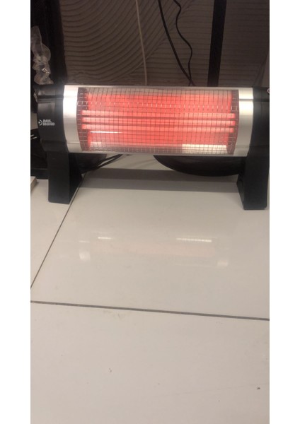 Vanessa 1500W Qartz Isıtıcı Elektrikli Ayak Sobası
