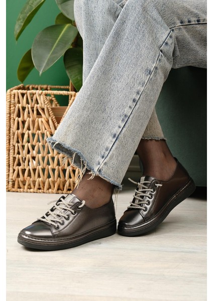 Jola Anne Genç Bağcıklı Taş Detaylı Spor Günlük Ayakkabı