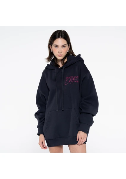 Friday Offset Teo Kadın Koyu Mavi Kanguru Cepli Kapüşonlu Şardonlu Oversize Sweatshirt Hoodie