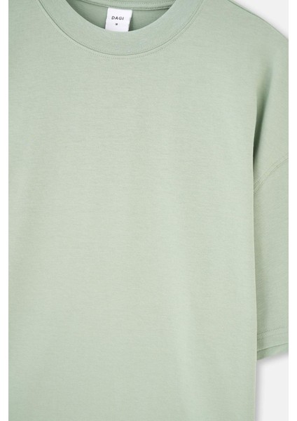 Yeşil Kısa Kollu Oversıze Tshirt modelleri