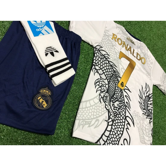Real Madrid  Yeni Sezon Dragon (Ejderha) Desenli Cristiano Ronaldo Forması+Şort+Çorap 3'lü Set (White)