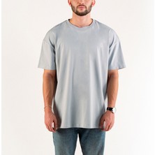 Okiiforme Oversize Basic Siyah Göğüs Baskılı Unisex Tshirt