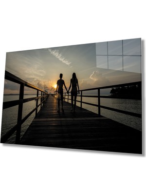 Miray Life Gün Batımında Iskelede Yürüyen Sevgililer Cam Tablo