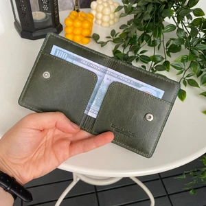 Sazara – Hakiki Deri Süper İnce Minimalist Cüzdan, Modern Tasarım, Gündelik Kullanım, Slim Kartlık