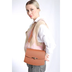 Taba 23X17CM Kapaklı Ayarlanabilir Askılı Baget Çanta