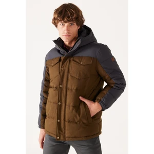 Regular Fit Normal Kesim Kapüşonlu Gri Şişme Mont