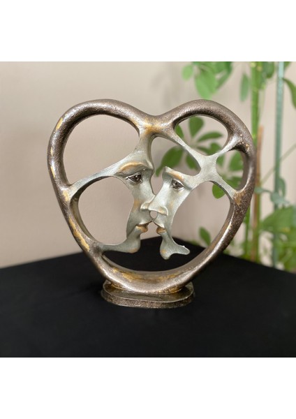 Kalp Içinde Romantik Sevgili Çift modelleri